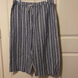 beachlunchlounge linen cropped pants. NWT XXL